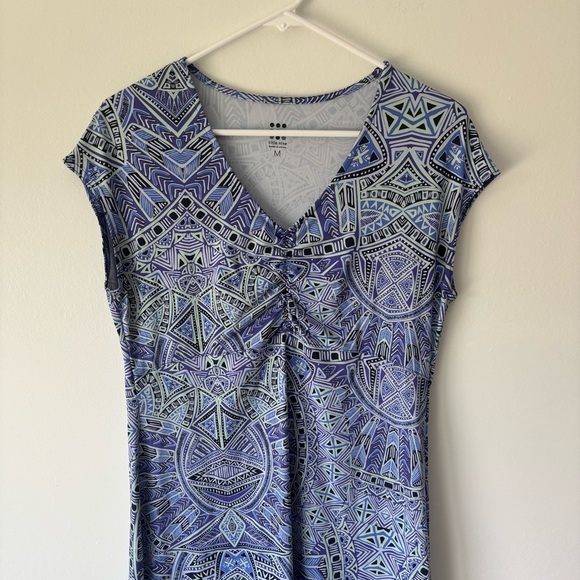 Title Nine Diamalete V-neck Geometric Aztec Print Mini Athletic Golf Dress - Picture 2 of 9